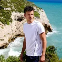 29336_ManByOcean.jpg